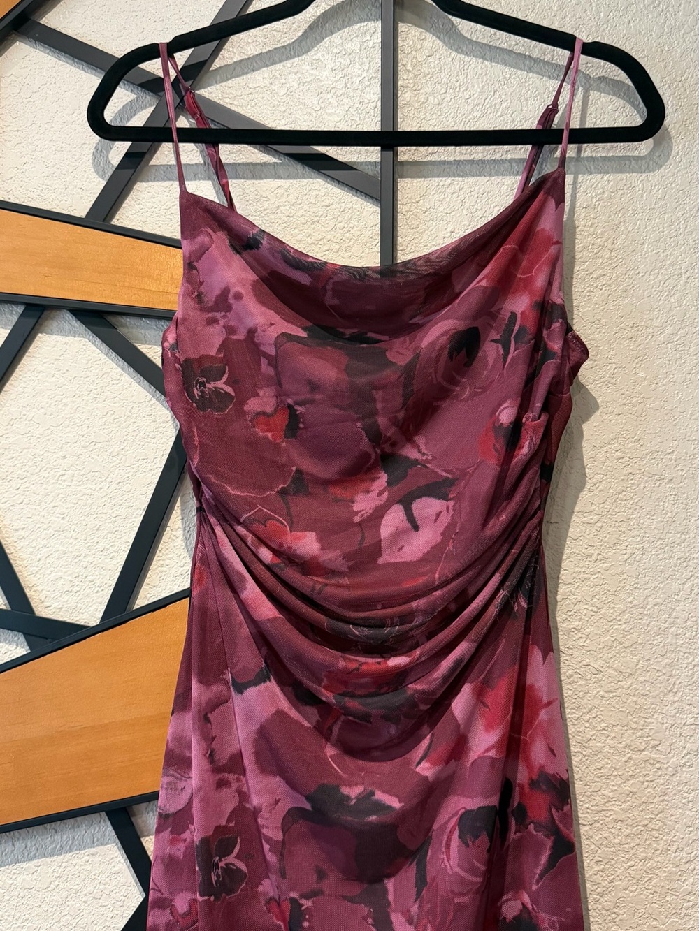 Persaya Strapless backless Floral Cowl Maxi Dress in Berry Mix - Picture 2 of 5